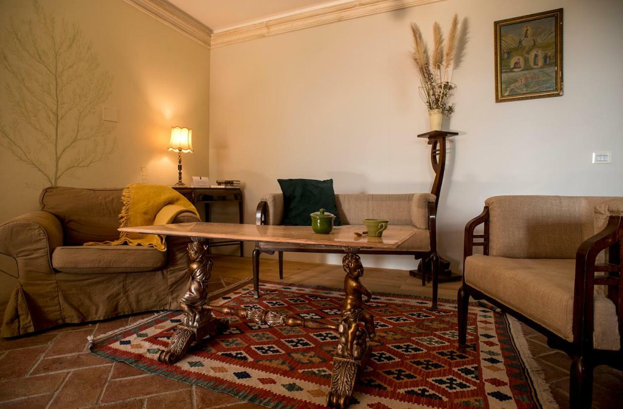 Tuscany Forever Famiglia Apartments Volterra Exterior photo